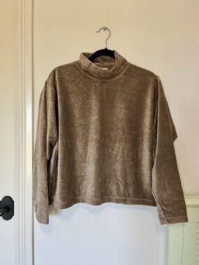 Abraxas Light Brown Turtleneck